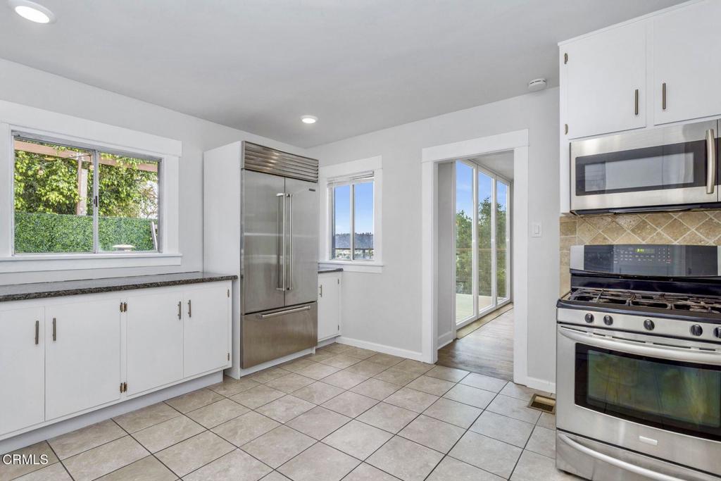 Property photo 33