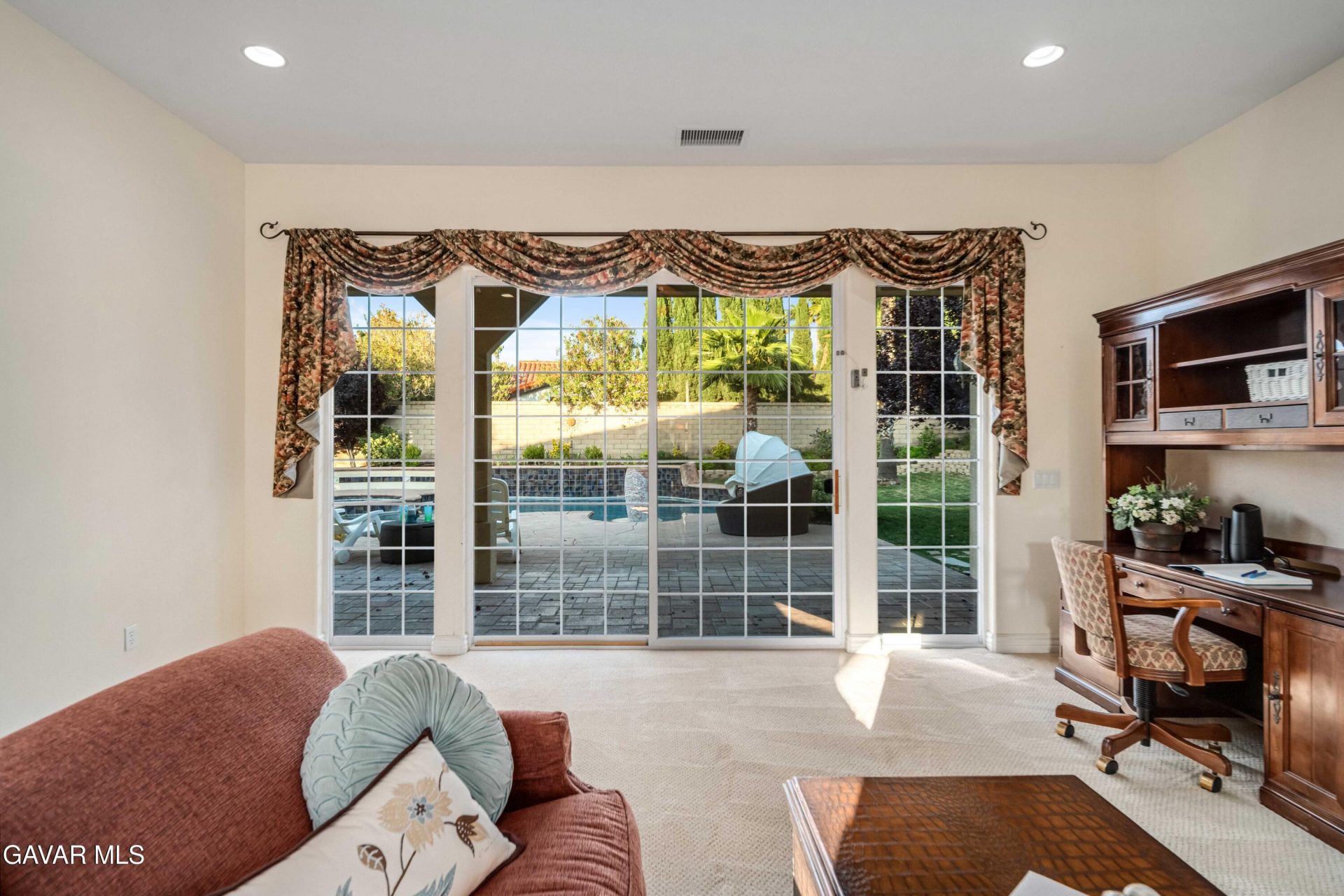 Property photo 25
