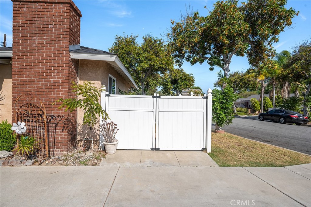 Property photo 44