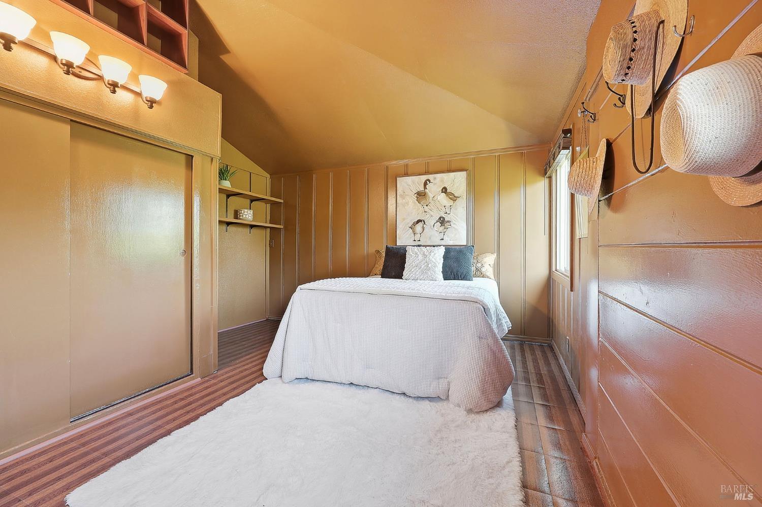 Property photo 25