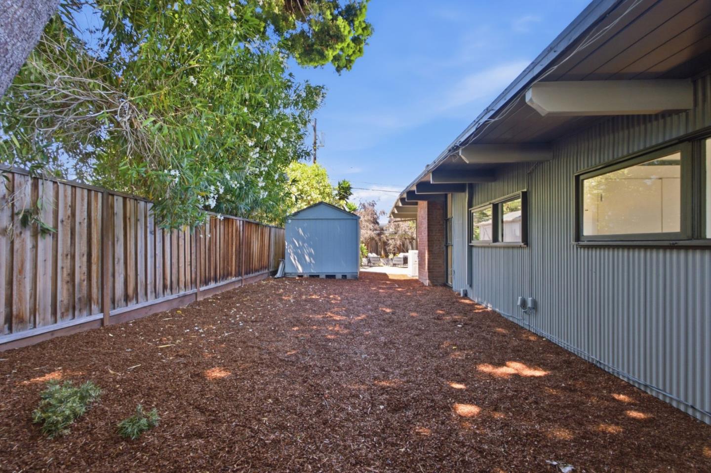 Property photo 35