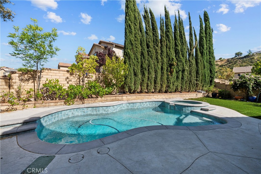 Property photo 37