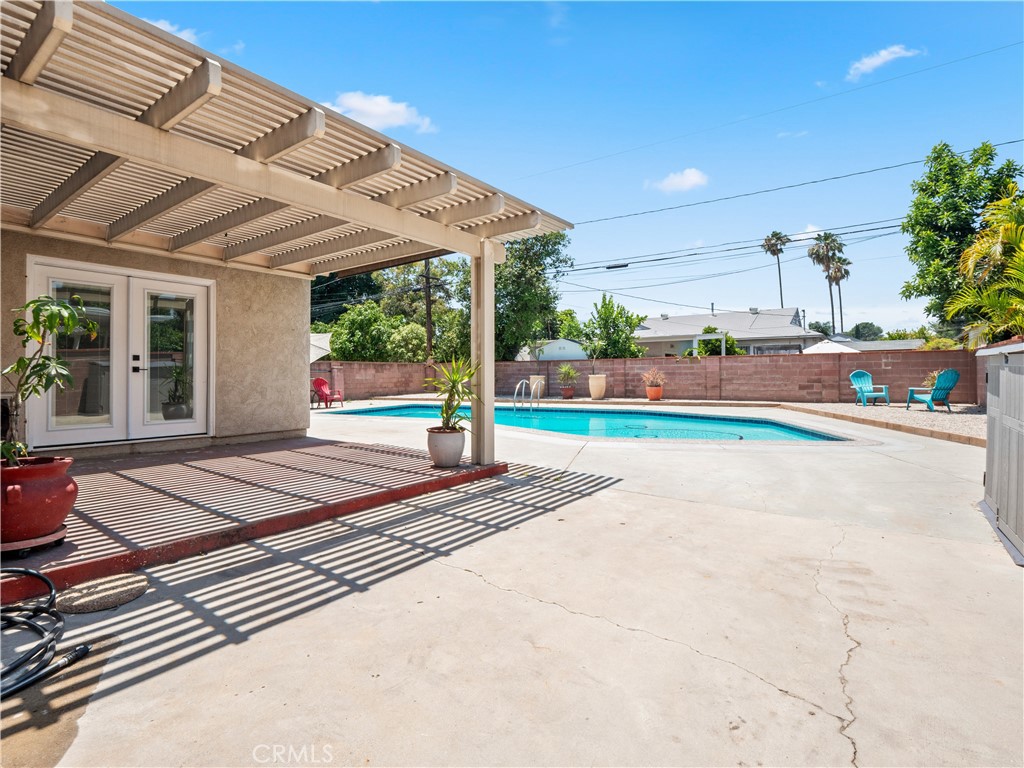 Property photo 28