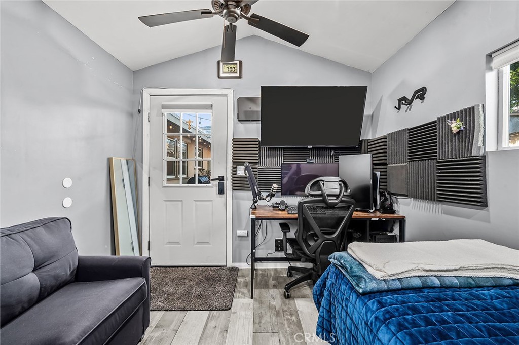 Property photo 44