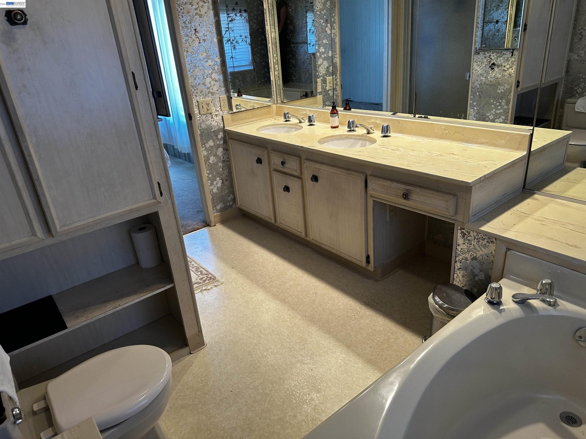 Property photo 36