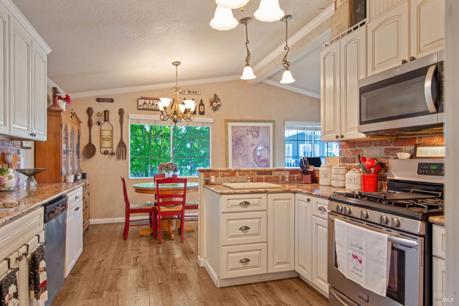 Property photo 14