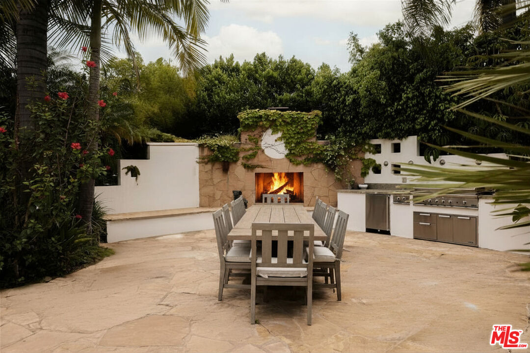 Property photo 24