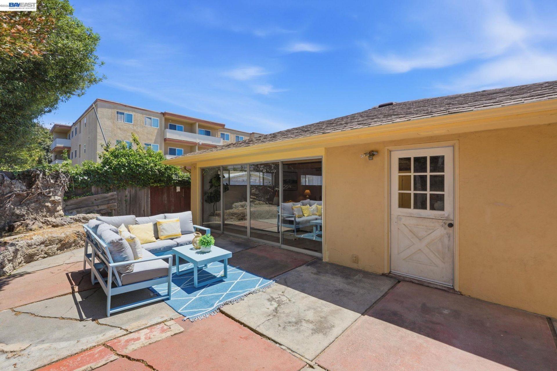 Property photo 38