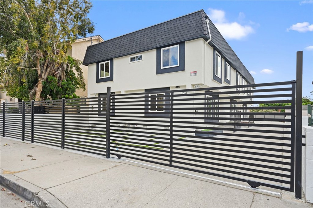 Property photo 38