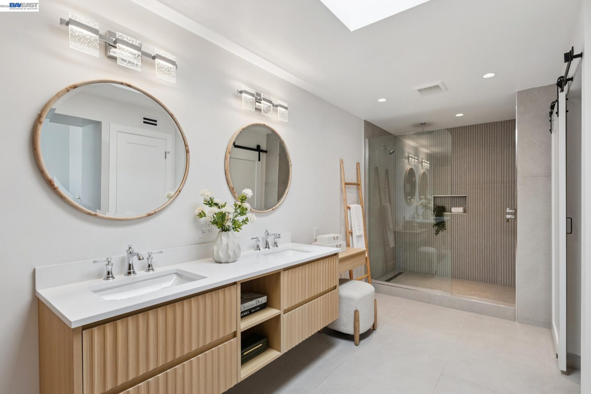 Property photo 50