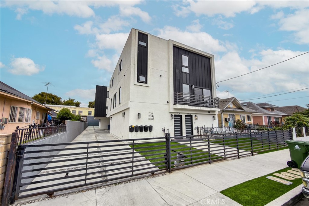 Property photo 36