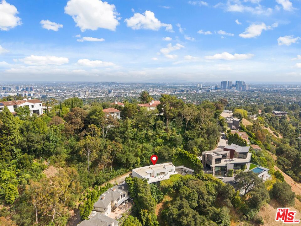 Property photo 43