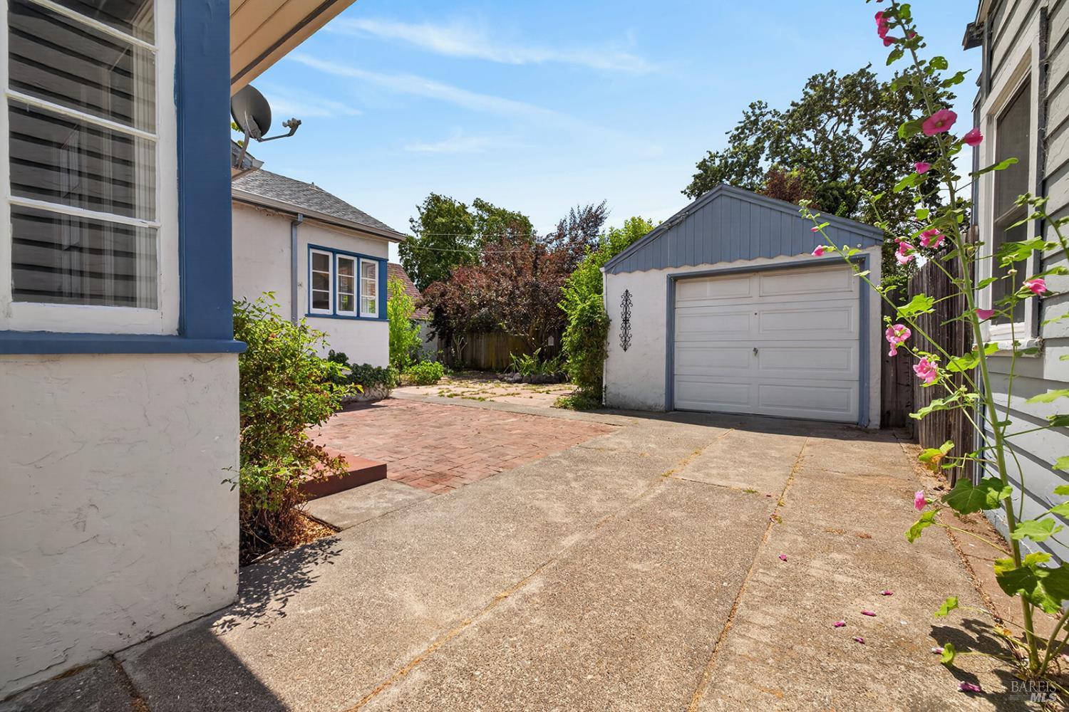 Property photo 34