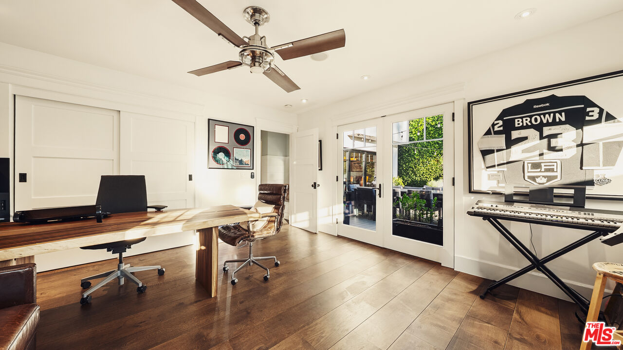 Property photo 31