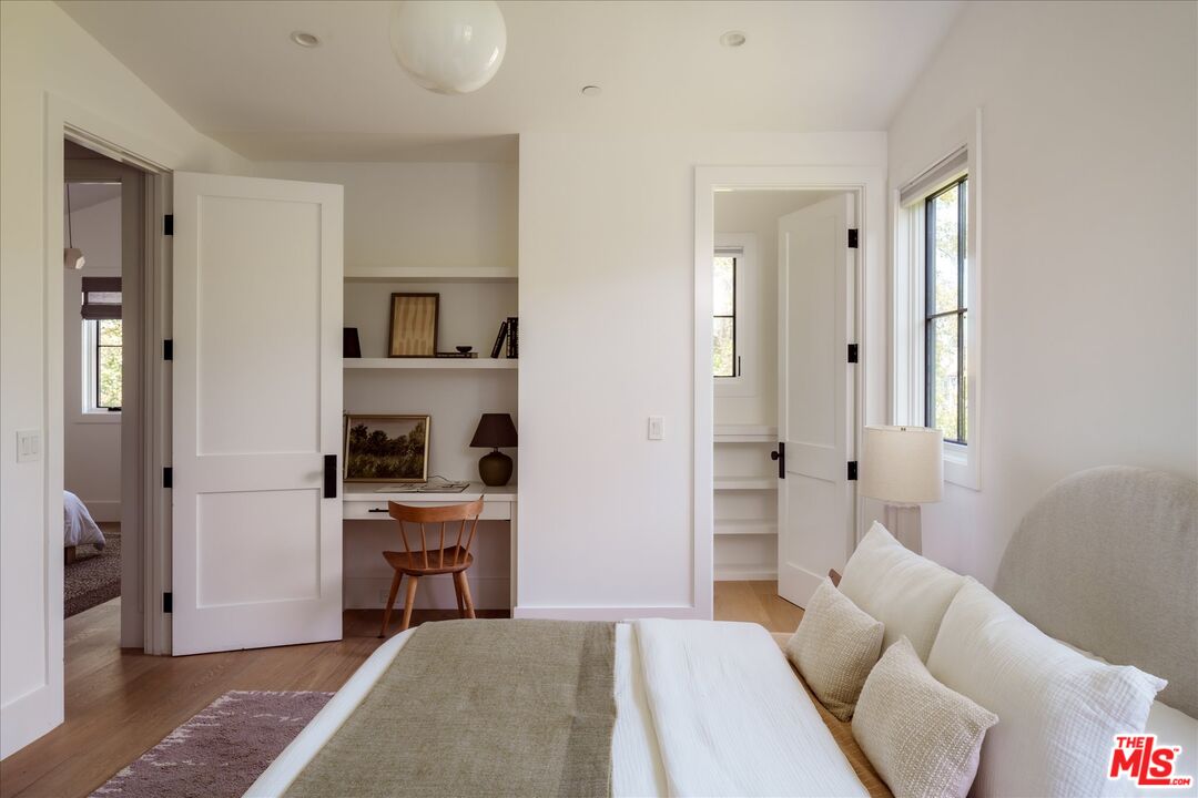 Property photo 37
