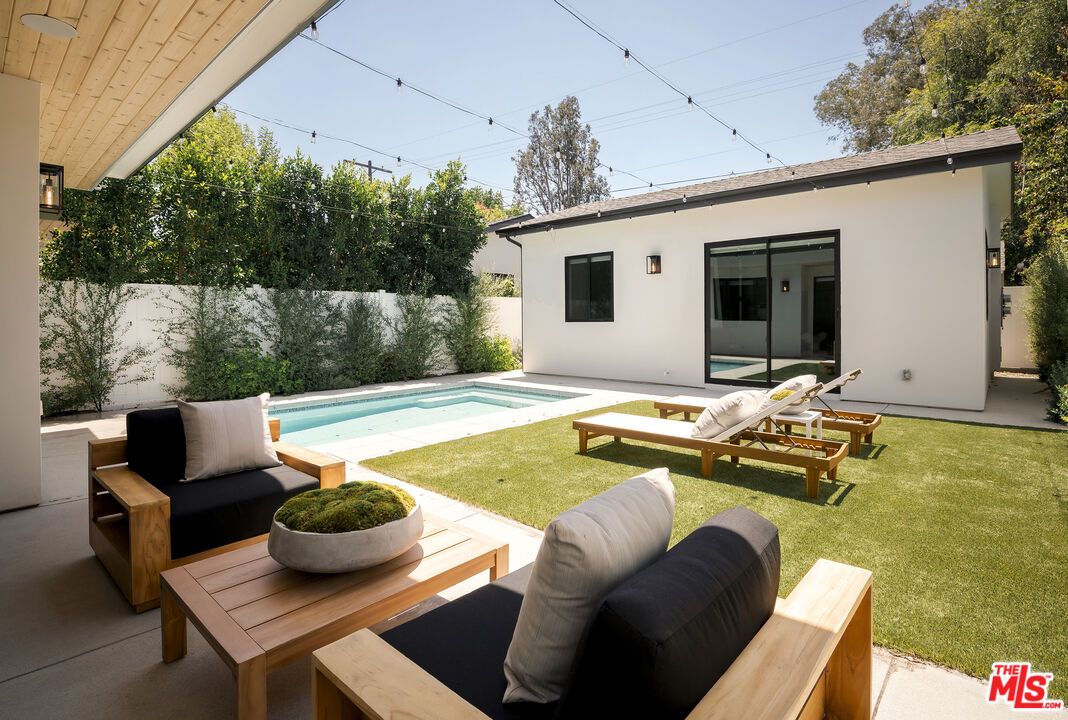 Property photo 46