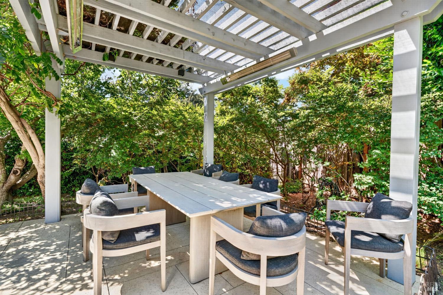 Property photo 46