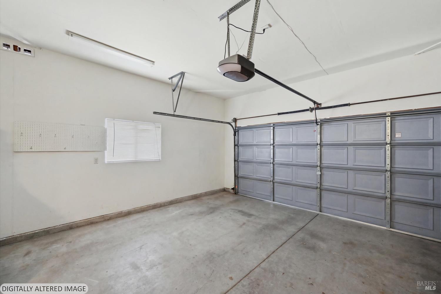 Property photo 38