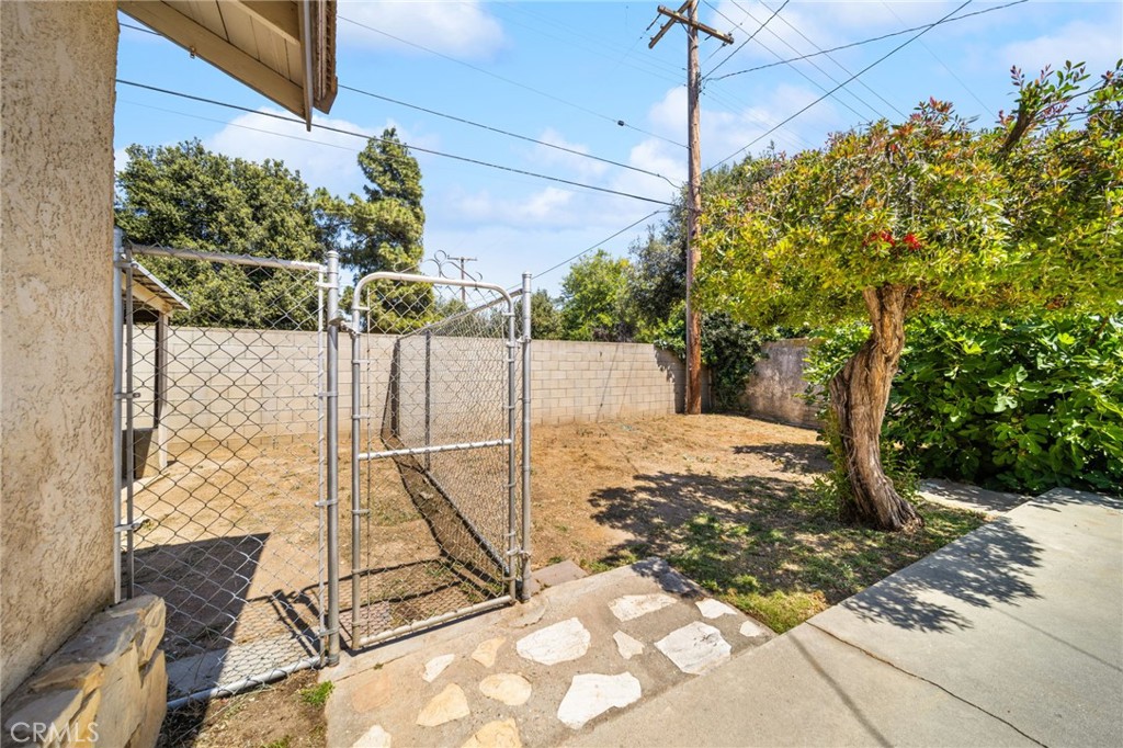 Property photo 51