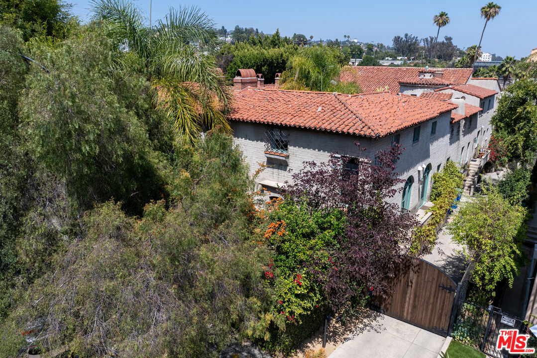 Property photo 43