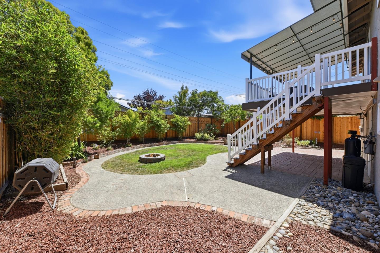 Property photo 44