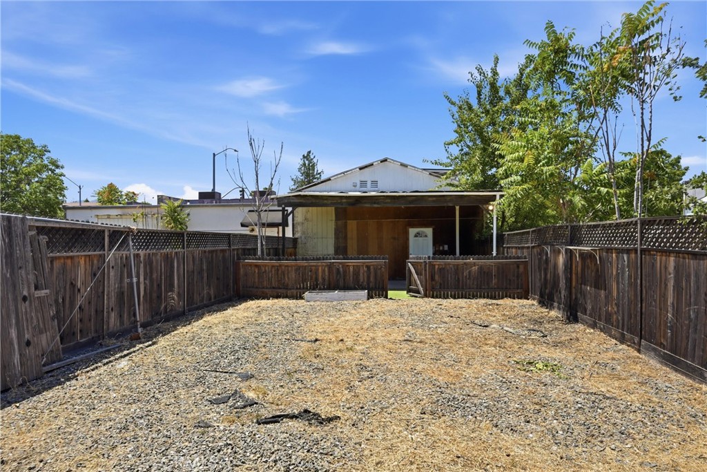 Property photo 25