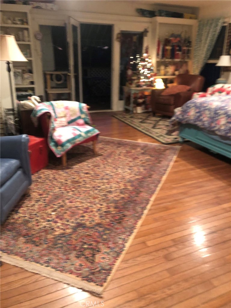Property photo 31