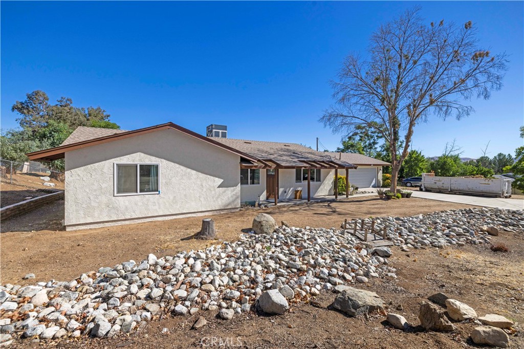 Property photo 37
