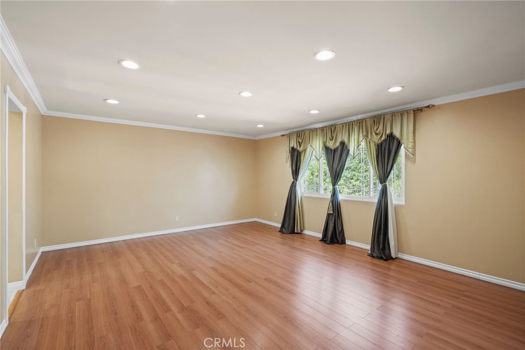 Property photo 46