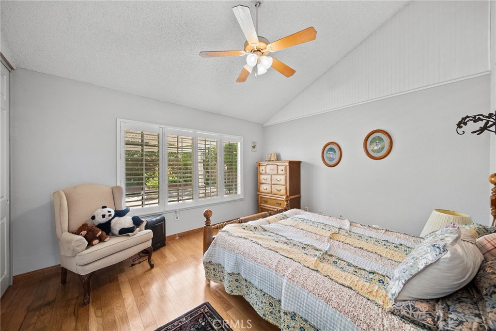 Property photo 33