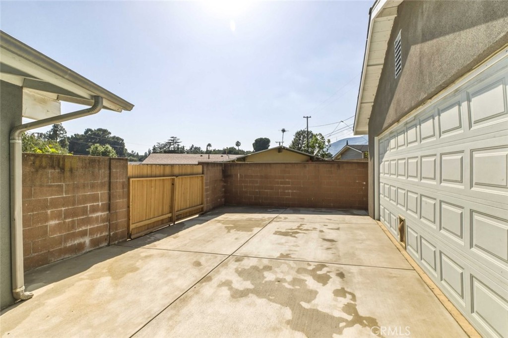 Property photo 43