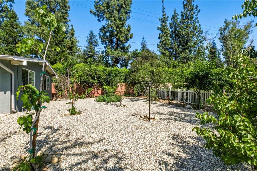 Property photo 50