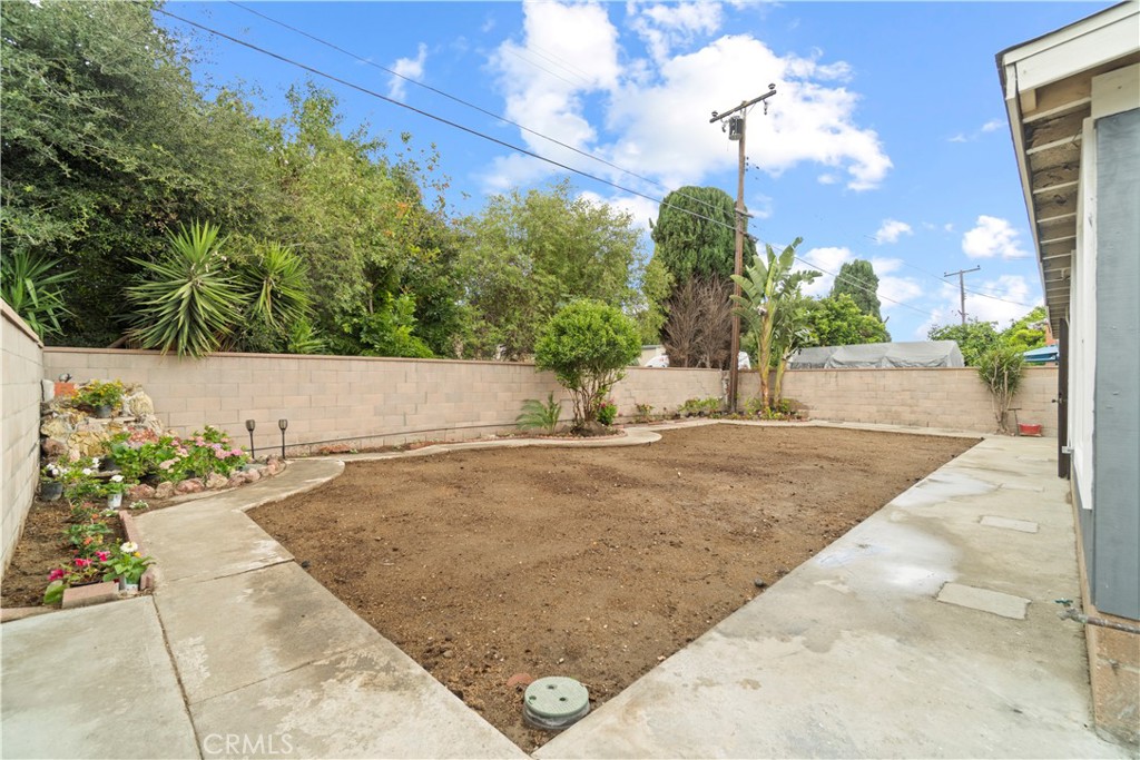 Property photo 33