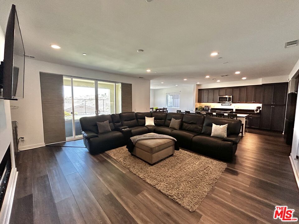 Property photo 48