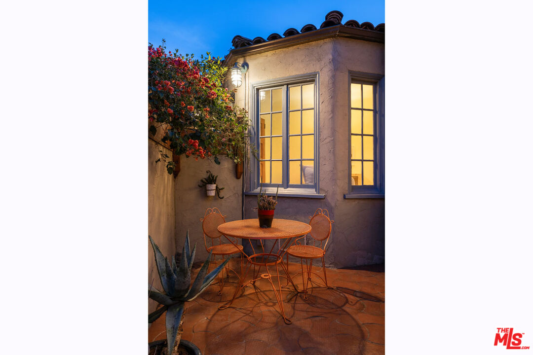 Property photo 44