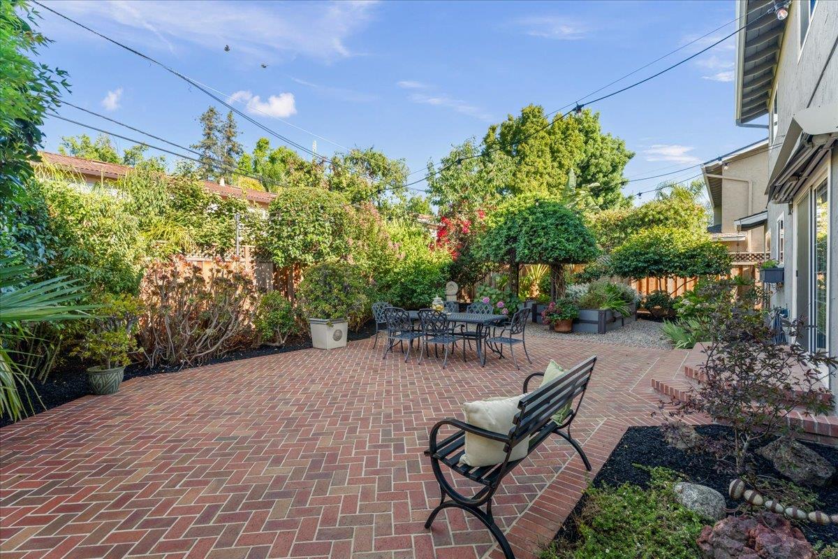 Property photo 37