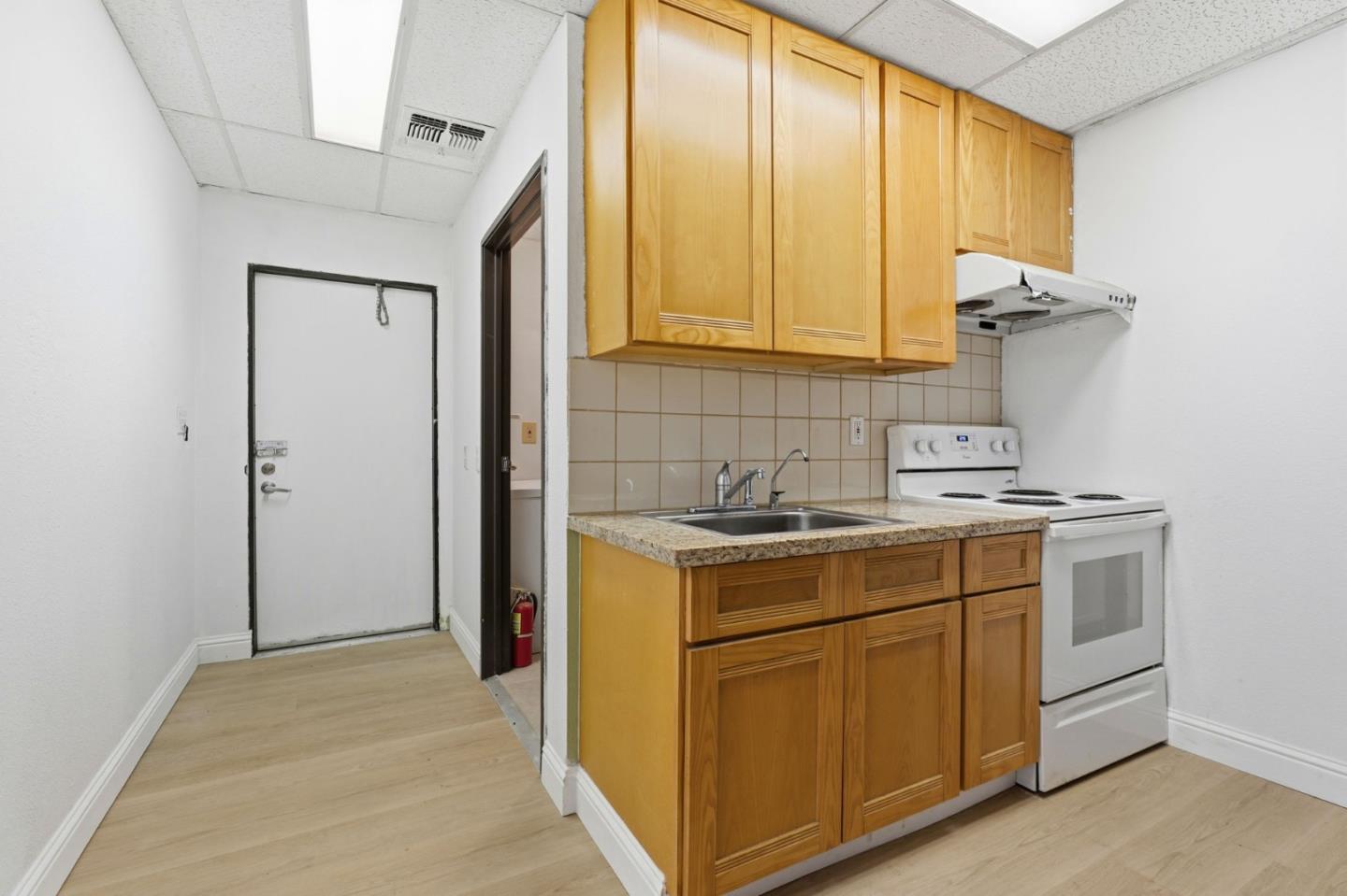 Property photo 46