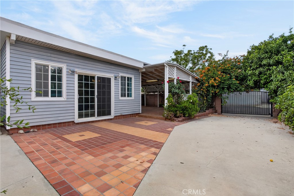 Property photo 35