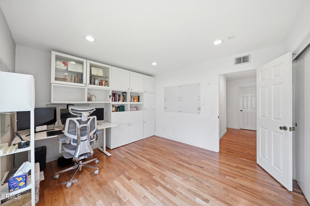Property photo 46