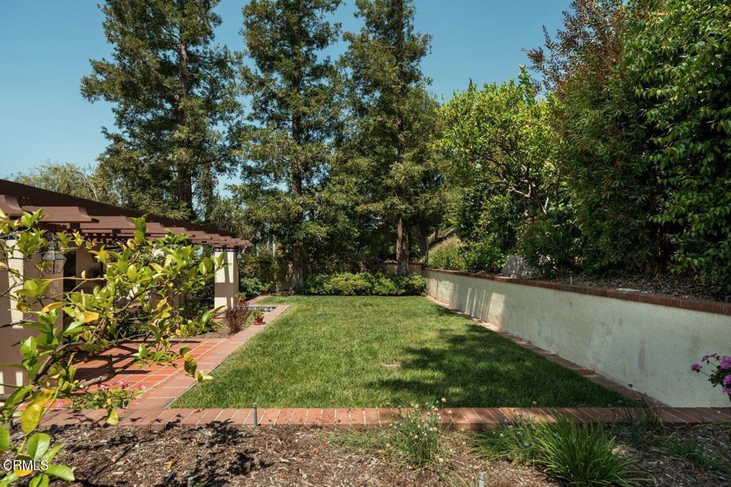Property photo 35