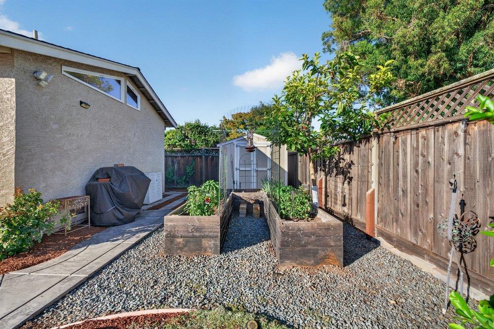 Property photo 50