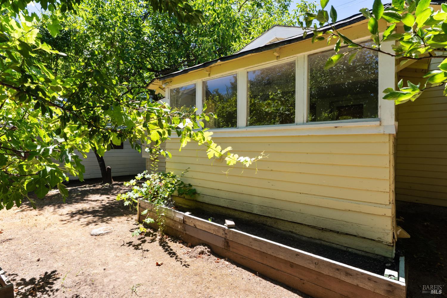 Property photo 33