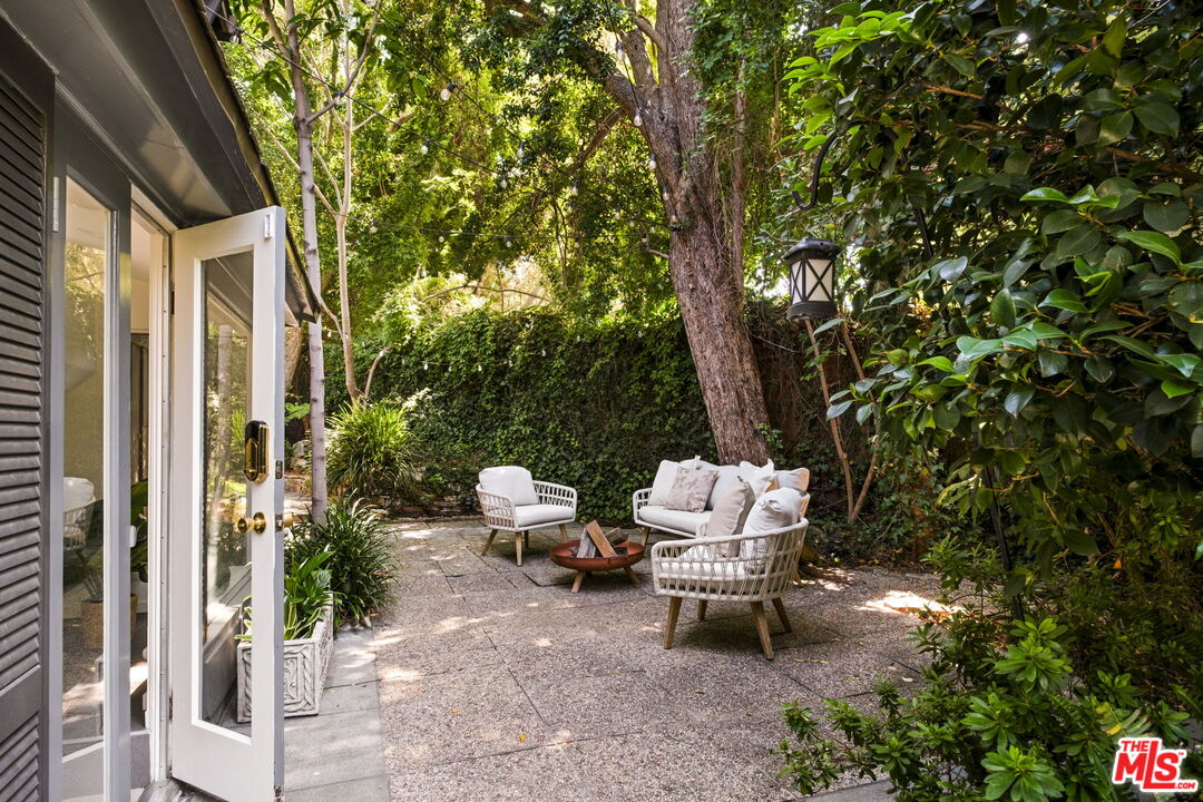 Property photo 44