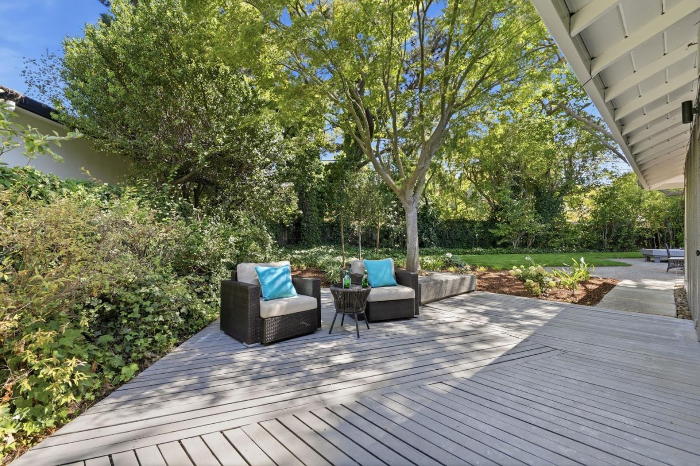 Property photo 32