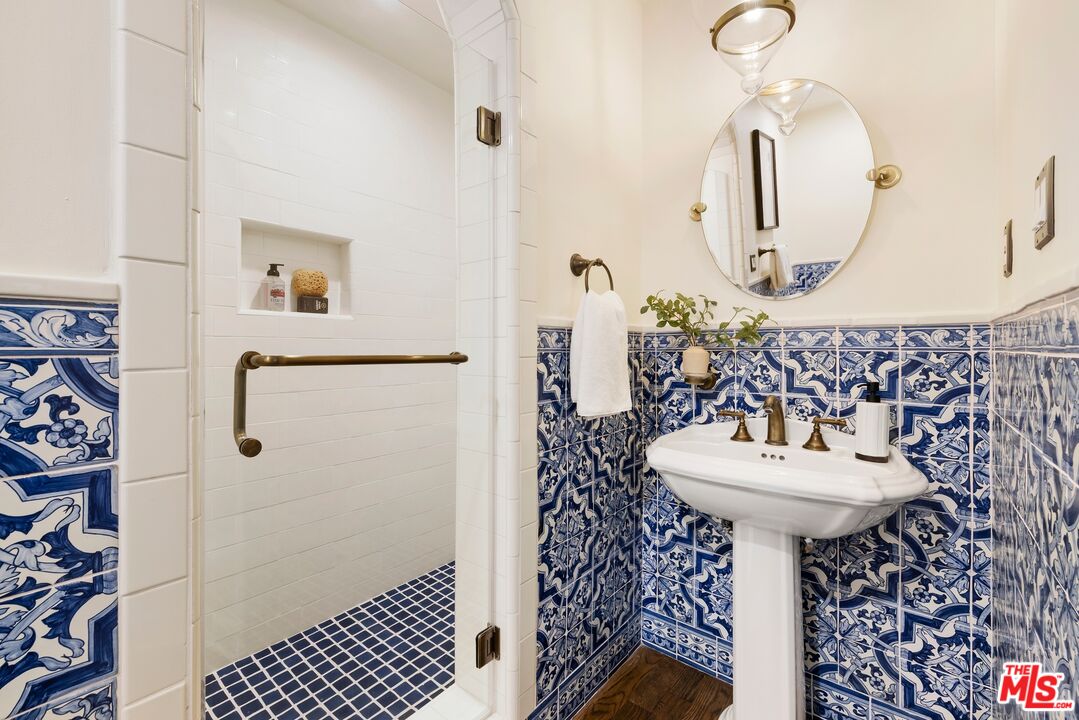Property photo 30
