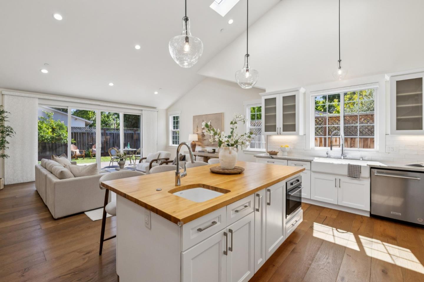 Property photo 25