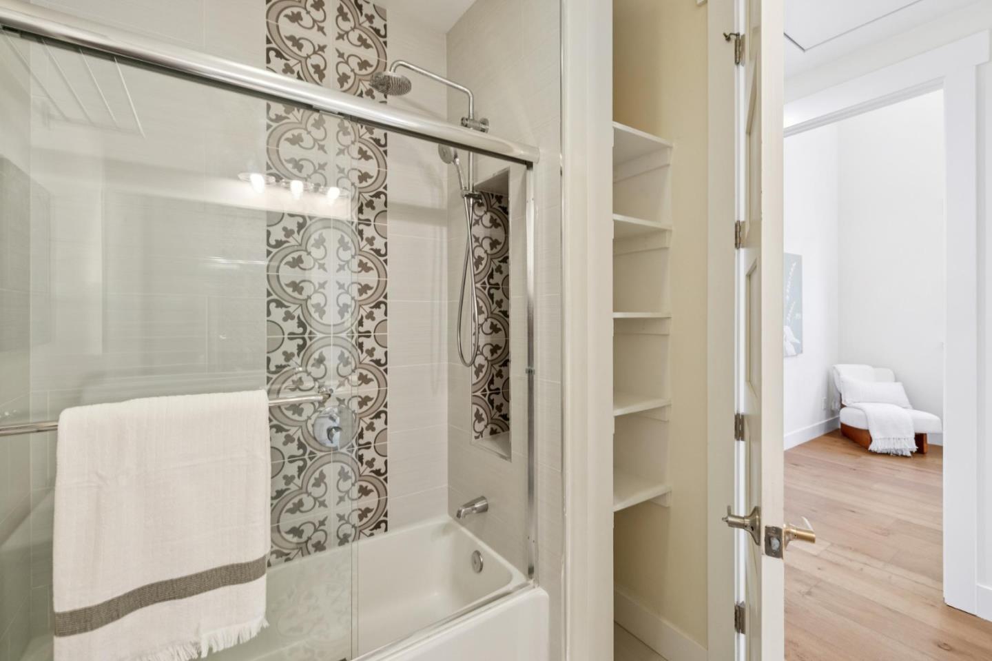 Property photo 46