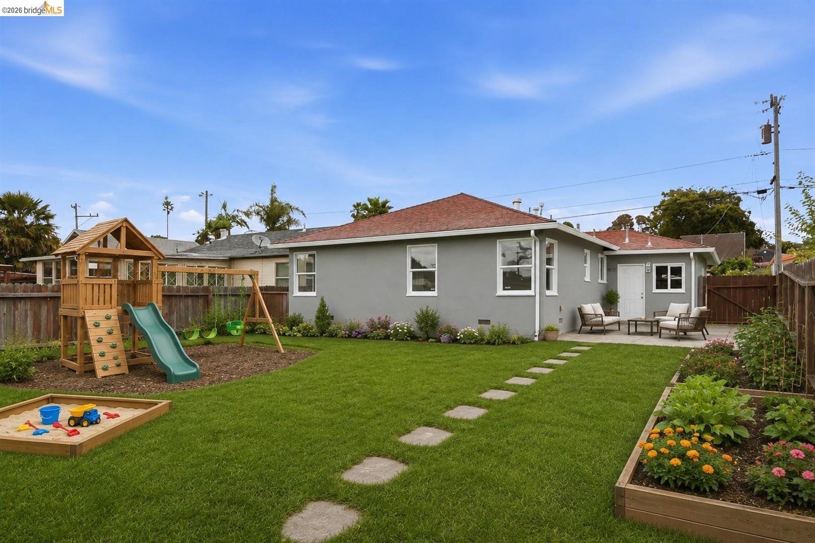 Property photo 33