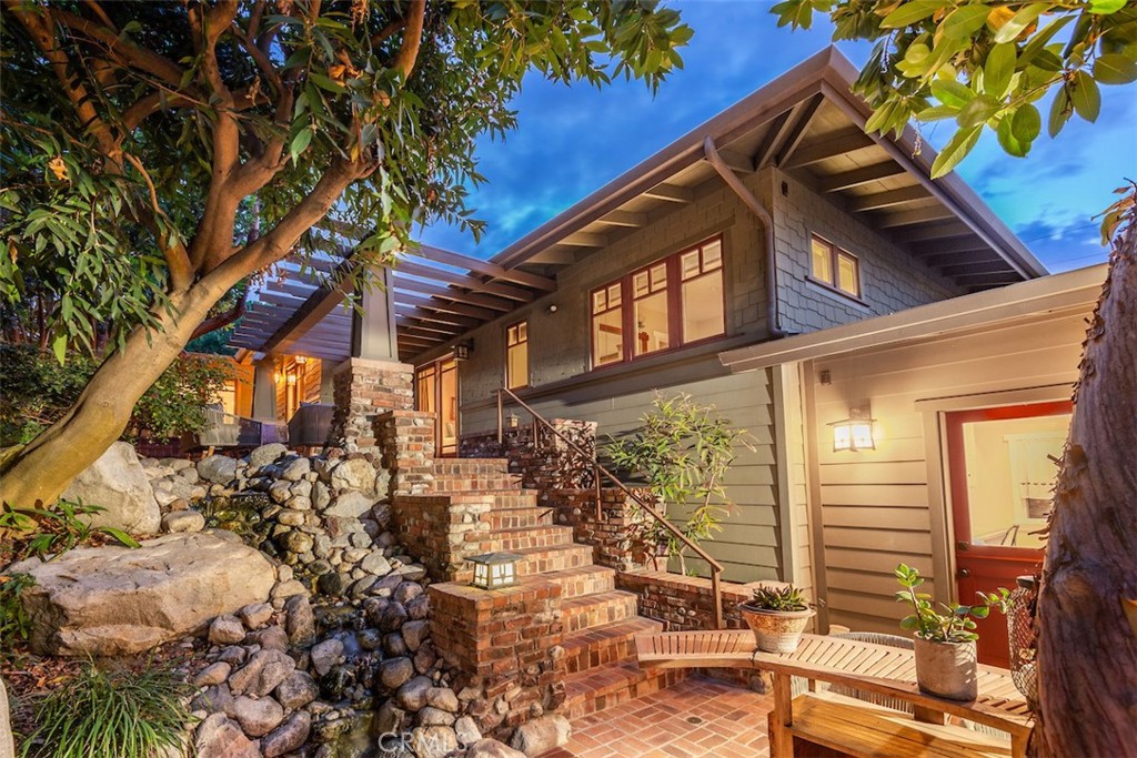 Property photo 37
