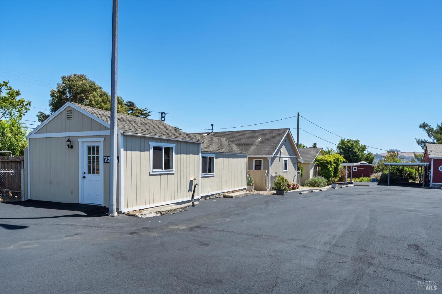 Property photo 33